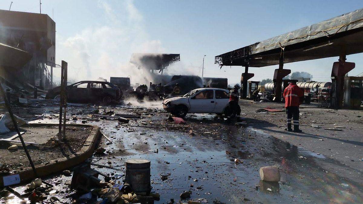 Explota pipa en gasolinera de Tula, Hidalgo; hay 2 fallecidos